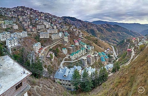 One reason behind Shimla’s parched status is that it’s perched at a height of 7,000 feet above sea level and can’t hold water that trickles down at a rapid rate. Credit: Bharat Justa/Flickr