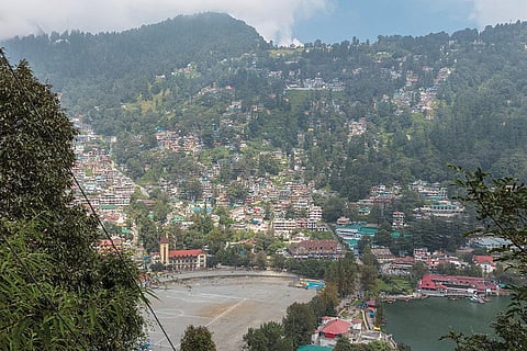 NAINITAL 2017 - Residential and tourist housing have mushroomed in the vulnerable hillside. It is now used as a cricket and sports pitch. It is also home to the town hall and a mosque. In case of a landslide, tens of thousands could die