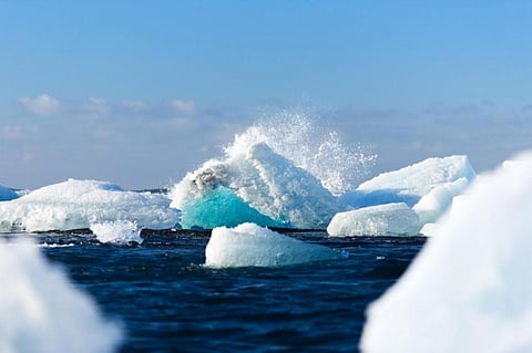 Even a warming of 1.5 to 2 degrees Celsius above preindustrial levels will be sufficient to trigger substantial long-term melting of ice in Greenland and Antarctica, say reports. Credit: Pixnio