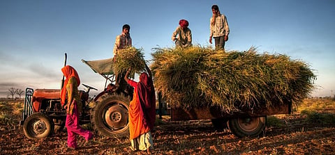 1 करोड़ नौकरियों का नारा, वाजपेयी से मोदी तक