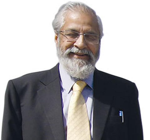 न्यायमूर्ति मदन बी लोकुर