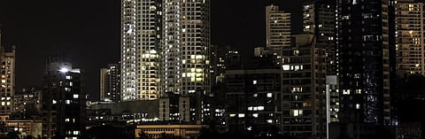 Artificial light in Mumbai. Photo: goodfreephotos.com
