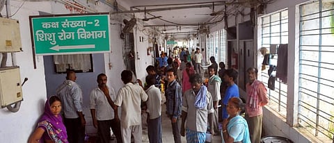 Children suffering from Acute Encephalitis Syndrome (AES) admitted in Sri Krishna Medical College and hospital (SKMCH), in 2019. Photo: Prashant Ravi