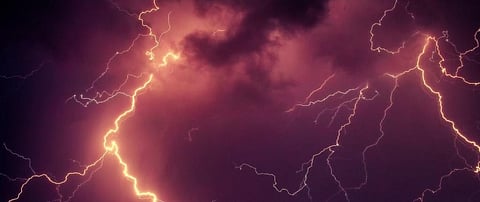 13 farmers were killed in Gopalganj while 5 died in Siwan due to lightning. Photo: pexels.com