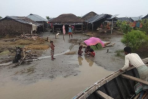 फोटो: कोसी नाव निर्माण मंच