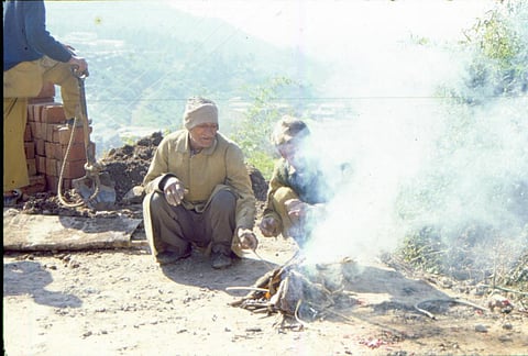 उत्तर प्रदेश और बिहार के पांच वर्ष से कम उम्र के मासूम बच्चों पर वायु प्रदूषण का खतरा सबसे अधिक