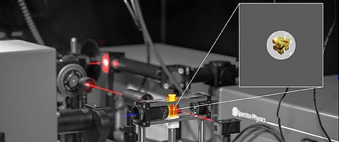 Single nanoparticle twists pave the way for medicines on demand: Study