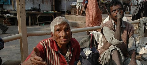 Beggars in Varanasi. Photo: Wikimedia Commons