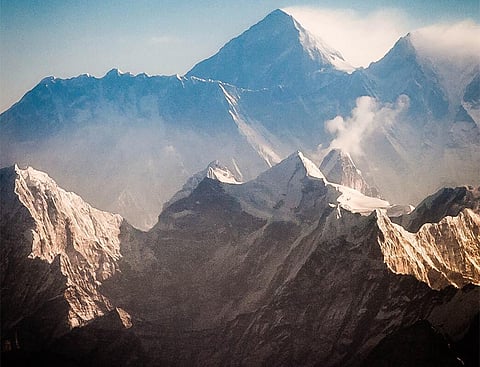 Photo :Wikimedia Commons, Mount Everest