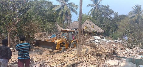 The Andhra Pradesh High Court stayed the demolition of houses in the villages falling in the way of the Indira Sagar Polavaram Irrigation project in east and west Godavari districts. Photo: Vicky Kumar Saw
