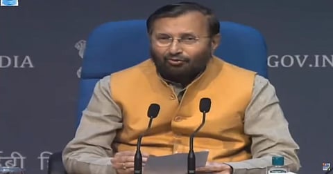 COVID-19 vaccine update: People above 45 eligible for jabs from April 1