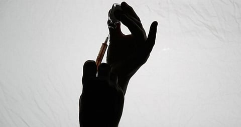 COVID-19 vaccine update: SC quizzes Centre on mandatory online registration, dual pricing