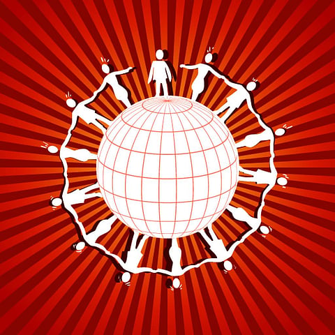 Global non-cooperative movement