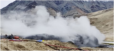 Discharge of geothermal fluid directed at Puga nullah (August 16, 2022). Photo: Wildlife Conservation and Birds Club of Ladakh.