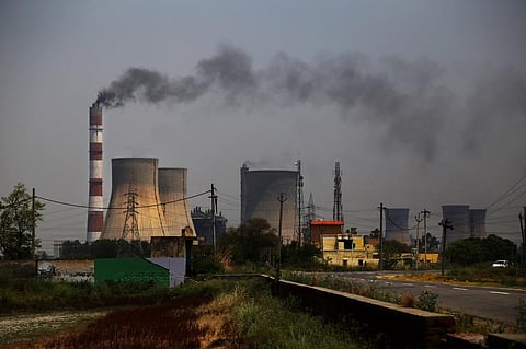 Different air under one sky: Almost everyone in South Africa breathes polluted air