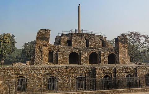 Ashoka Pillar on pyramidal structure and the Feroz Shah Kotla complex in Delhi. Photo: iStock
