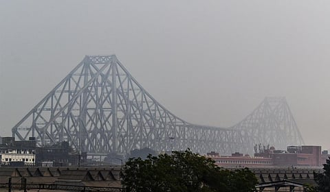 Kolkata’s average AQI was higher than Delhi on November 24 and 25, 2022. Photo: iStock