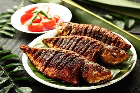 Compared to terrestrial meat, blue foods generate lower emissions. Photo: iStock.