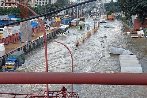 बेंगलुरु पर मंडराता बाढ़ का खतरा, बचाव के लिए 658 किमी क्षेत्र में और करनी होगी पानी निकासी की व्यवस्था