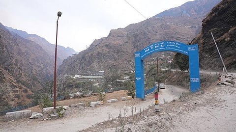 Tapovan-Vishnugad Hydroelectric Project is being constructed by NTPC. Photo: Sunny Gautam / CSE