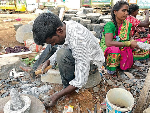 Bujjamma and Yellaiah Alankunta are among the 1,250 beneficiaries of the WorkFREE pilot for universal basic income support in the slums of Hyderabad (Photographs: Himanshu N / CSE)