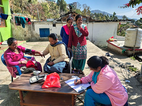 Health checkups in Dhauladevi block of Almora.