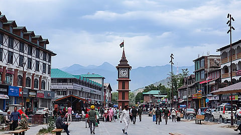 Globally one in every six people felt climate change-driven heat impacts in last three months, Srinagar most affected in India