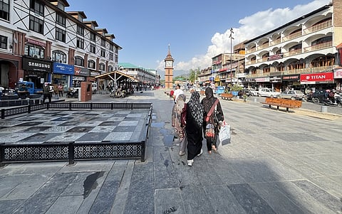 Amid rising heat and missing snow, Kashmir is racing to adapt