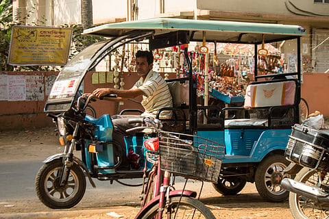 National EV share slips from 8% to 7% without e-rickshaws, underscoring how a few states and low-income drivers are carrying India’s electric transition.