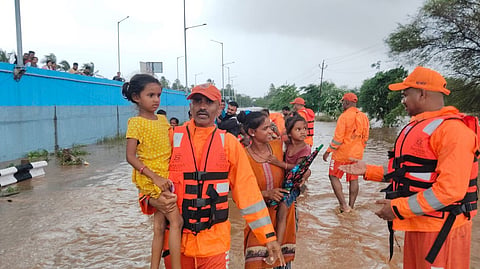 Daily weather tracker: Heavy rains lash several states from North to South; Gujarat and Madhya Maharashtra placed under Red alert