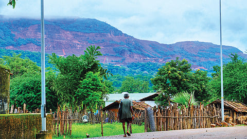 Residents of Bande village complain of health problems and ruined agriculture after mining activities started in Surjagarh