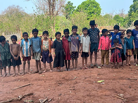 रिपोर्टर डायरी-13: शिक्षा की कमी से जूझते अबूझमाड़ के आदिवासी: आइतू पड्डा की पहल से उम्मीदें जागीं