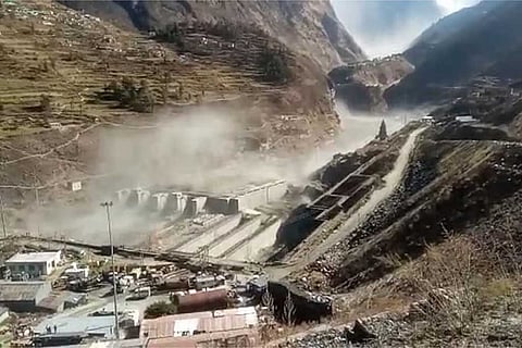 उत्तराखंड में आपदा से तबाह हुई जगह।
