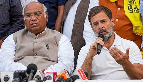 Photo of Congress President Mallikarjun Kharge and party leader Rahul Gandhi