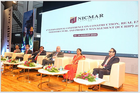 Glimpse from the conference
