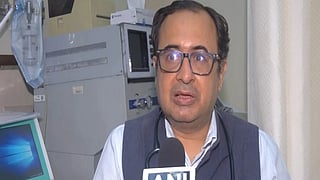 Dr. Avi Kumar