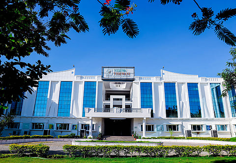 Vishwa Vishwani Institute of Systems and Management