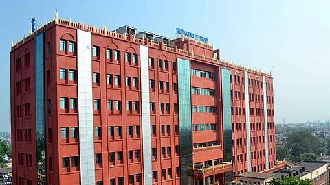 Orissa High Court quashes decades-old decision of the state government that had denied regular status to more than a 100 employees.