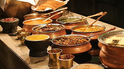 Smart food habits every student should follow while travelling