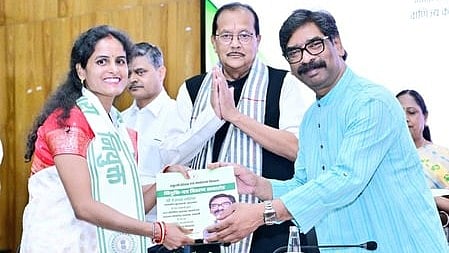 Jharkhand CM hands appointment letters to 336 recruits