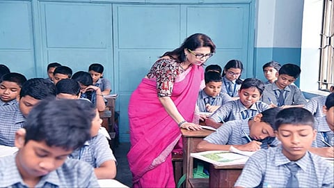 Guest teachers in Delhi to receive service benefits for Census work