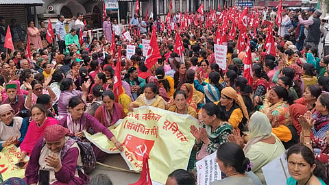 Mid-Day Meal workers hold statewide strike in Himachal, demand better pay, social security benefits