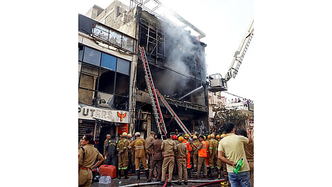 "Extremely heartbreaking": President Murmu, Rahul Gandhi condoles loss of lives in Lucknow coaching centre fire