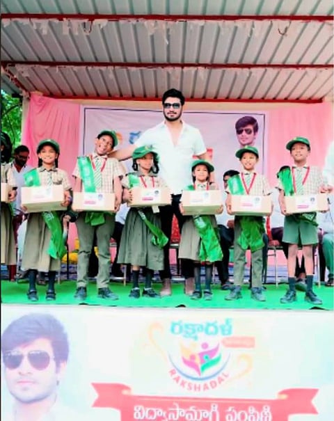 Nikhil Siddhartha gifts study kits to a 1000 students (Photo Credit: Nikhil Siddhartha/Instagram)