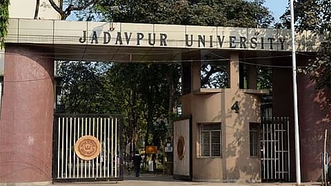 After midnight whitewashing, graffiti returns to Jadavpur University walls
