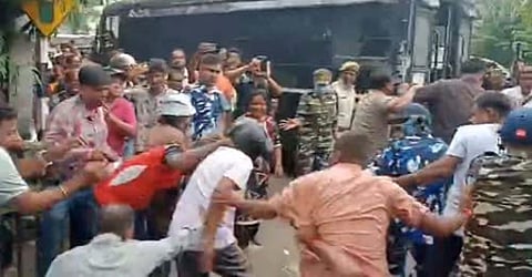 RG Kar rape & murder cases: Eggs, stones pelted at arrested ex-chief of Panihati Municipality