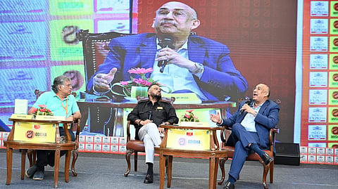 Sanjiv Sarin, Ravi Shankar and Santrupt Misra (from left to right)