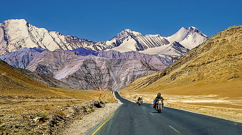 The Himalayas Roop_Dey