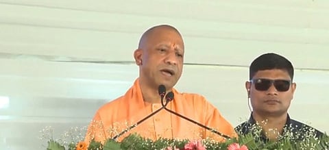 UP: Yogi offers tablets to 400 law officers, Rs 5 lakh cashless health insurance to all advocates