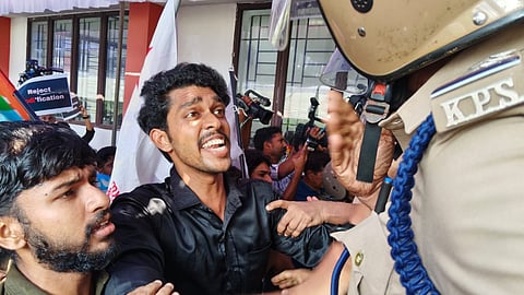 25 students booked after protest at Central University of Kerala's Vande Mataram seminar